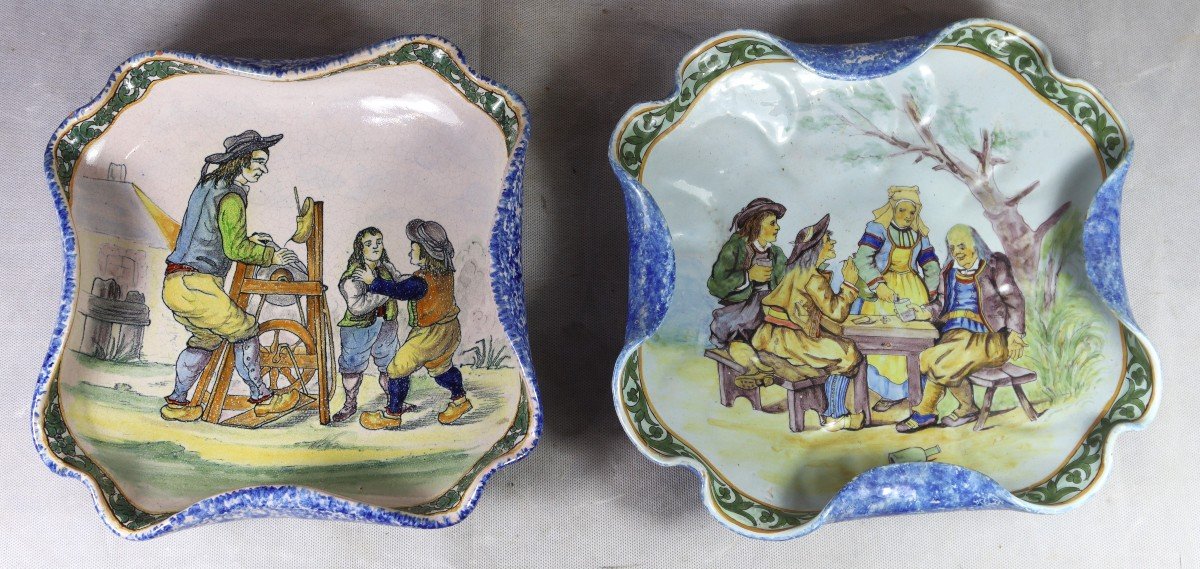 Porquier Beau, Pair Of Water Lily Cups "village Scene" 19th
