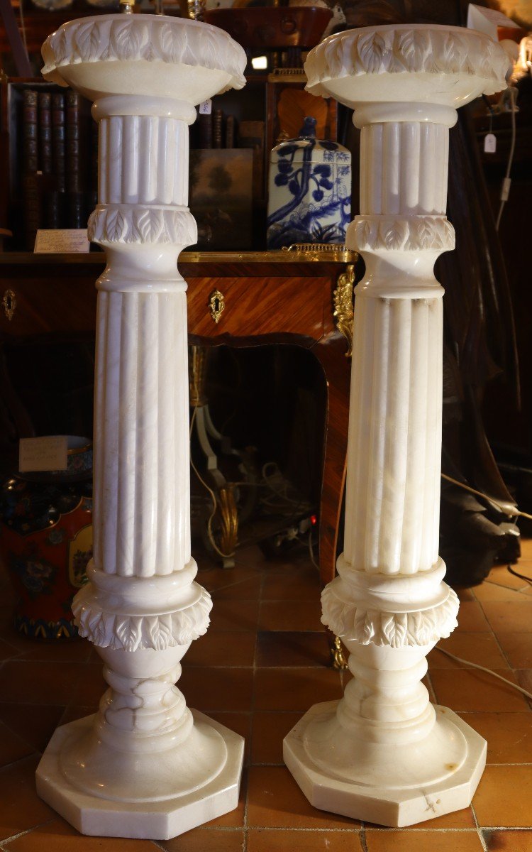 Paire De Colonnes En Albâtre Blanc, XXe