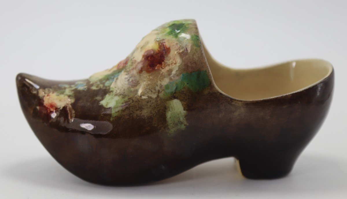 Montigny-sur-loing - Workshop Of Louis-eugène Schopin, Earthenware Clog. 19th Century