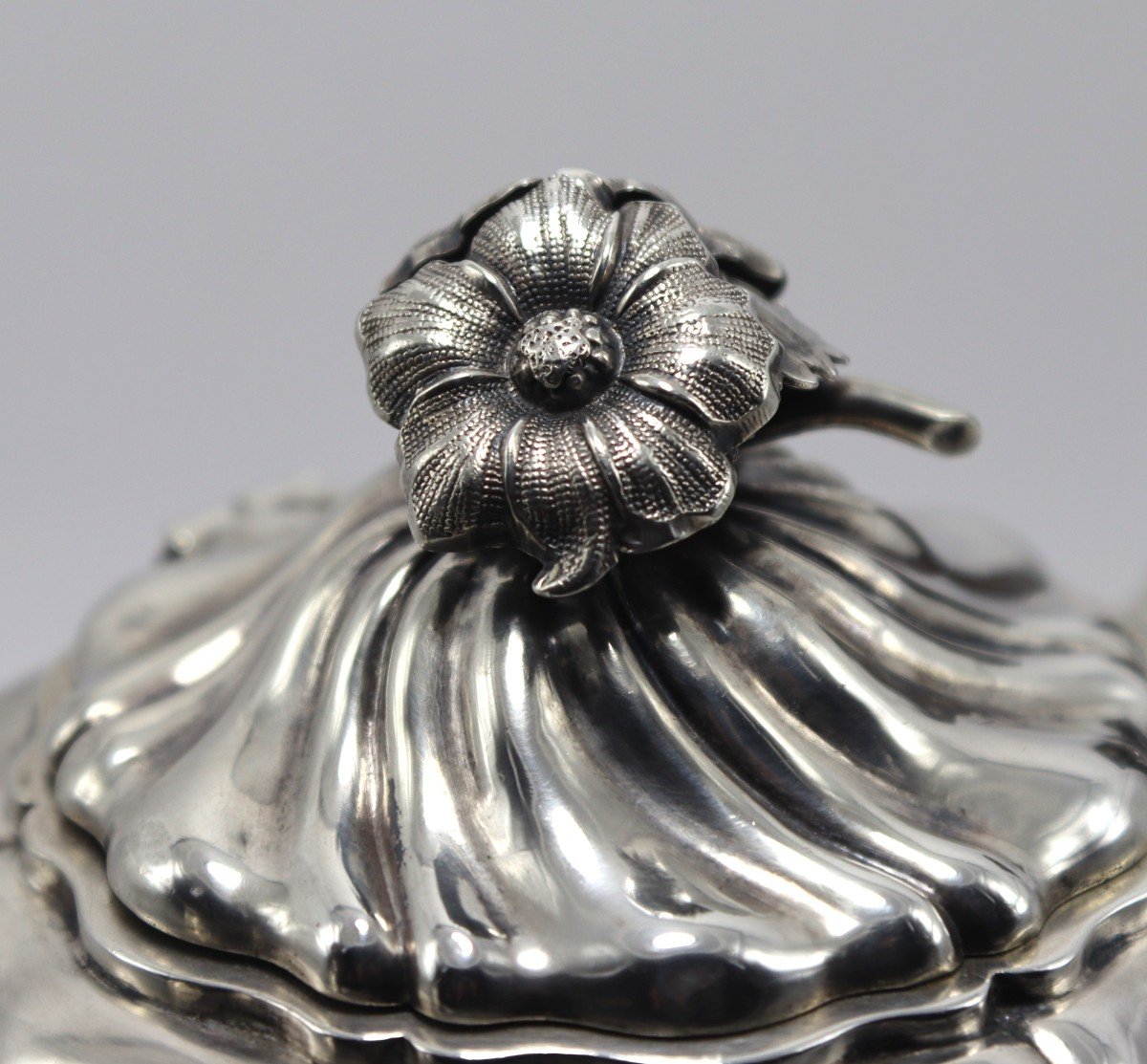 Solid Silver Teapot, 584 Gr, 19th Century-photo-1