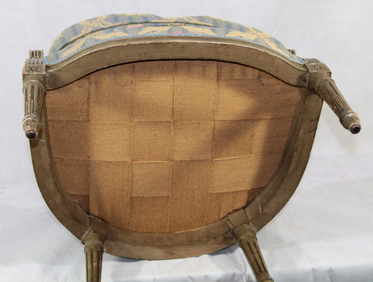 Un Fauteuil Louis XVI d'époque XVIIIe Et Une Bergère XIXe.-photo-6