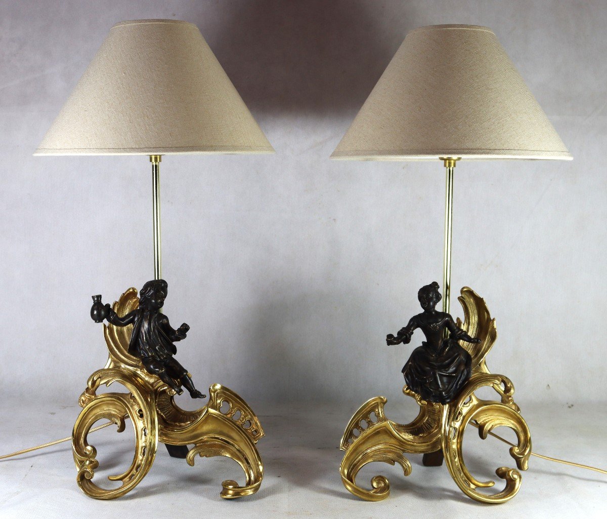 Paire De Chenets En Bronze 2 Patines Montées En Lampe, Epoque XVIIIe