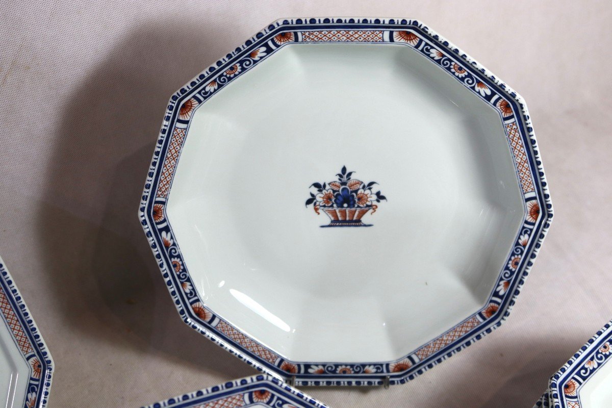 Partie De Service En Porcelaine De Limoges Modèle " Vieux Rouen XVIIIe ", 51 Pièces, XXe-photo-4