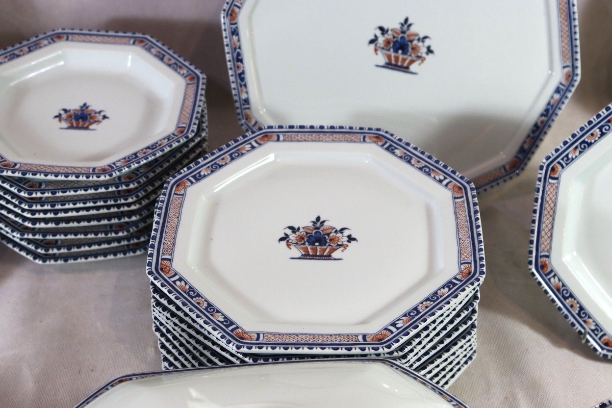 Partie De Service En Porcelaine De Limoges Modèle " Vieux Rouen XVIIIe ", 50 Pièces, XXe-photo-6