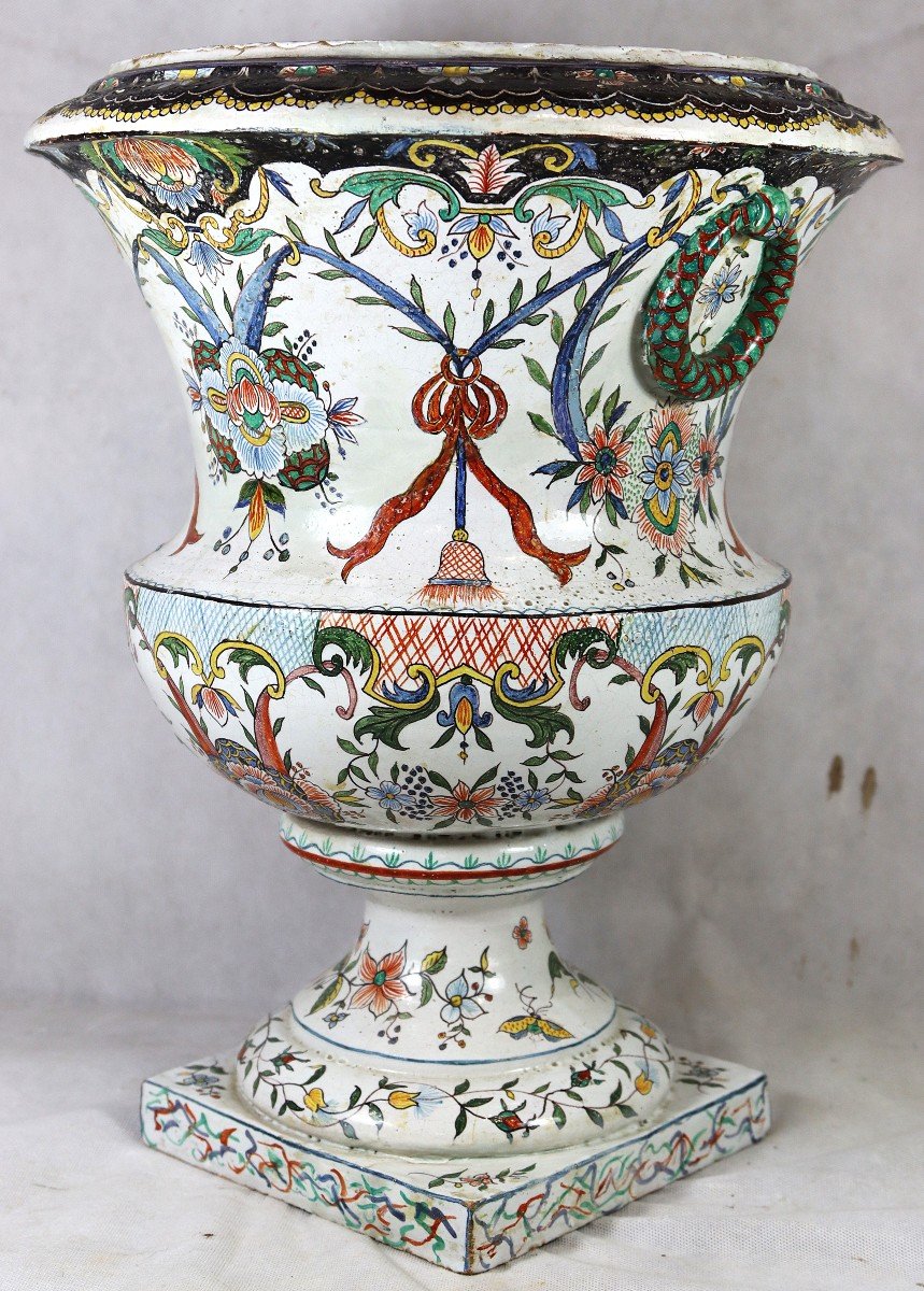 Large Medicis Cachepot, Signed, 18th Century-photo-1