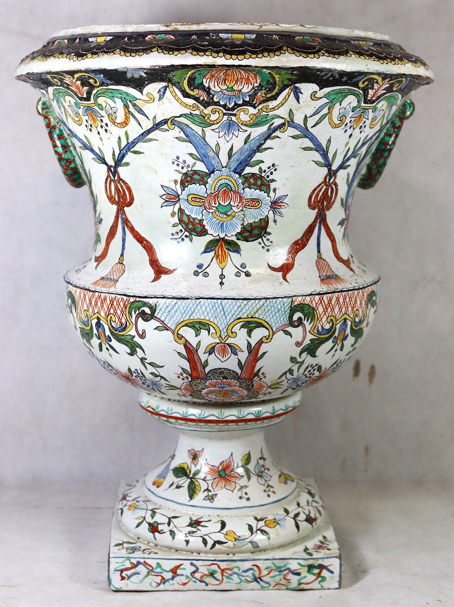 Large Medicis Cachepot, Signed, 18th Century