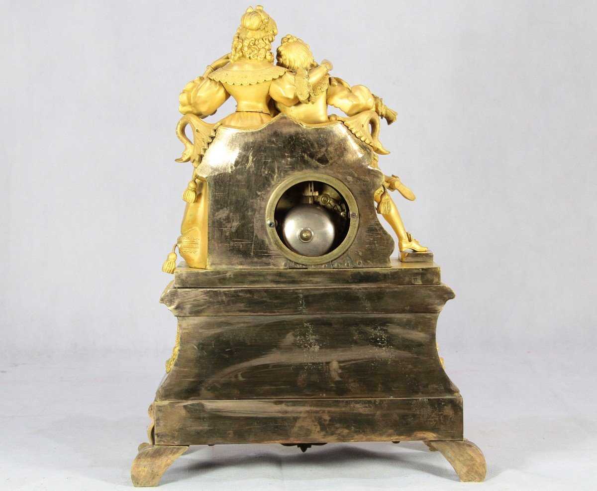 Pendule bronze doré " Louis XIV et une courtisane", XIXe-photo-1