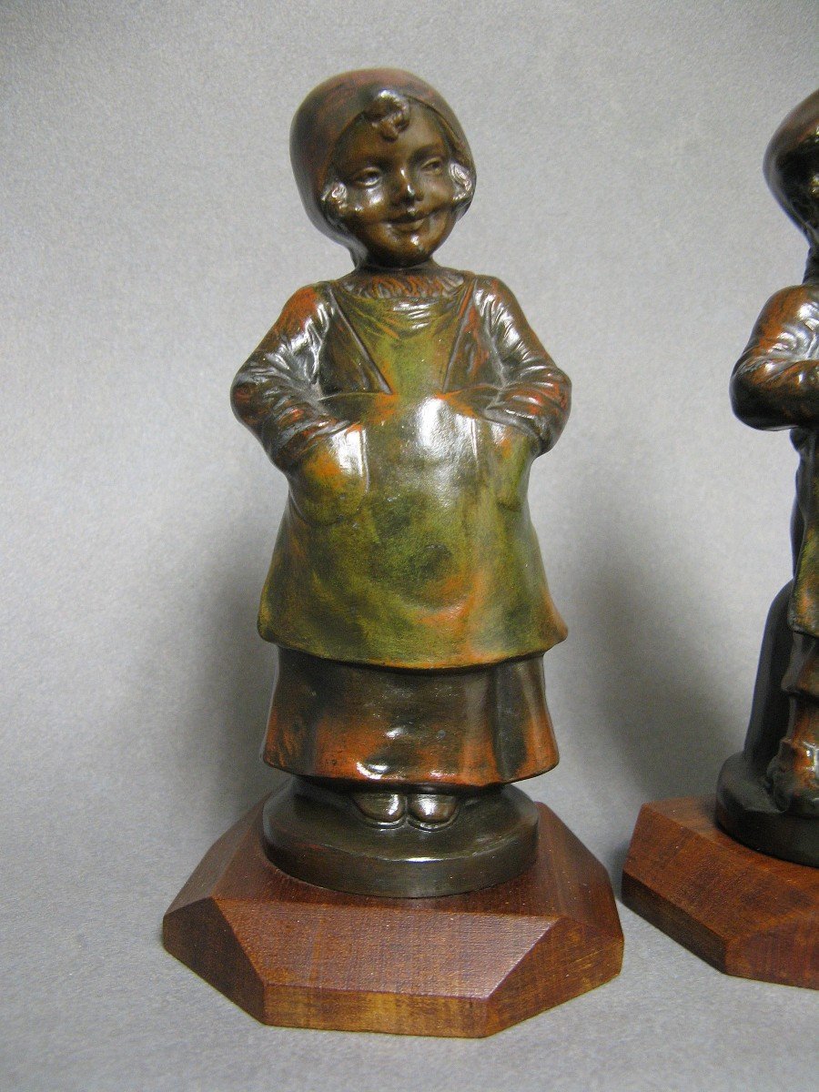 Paire De Statuettes Les Deux Gosses.-photo-3