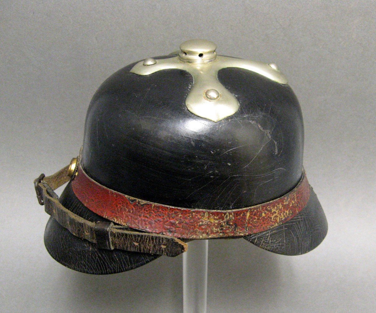 Firefighter Artillery Officer's Helmet From The Kingdom Of Prussia, Second Half Of The 19th Century.-photo-3