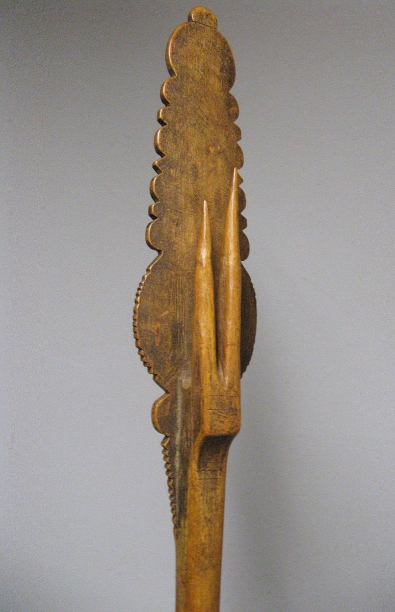 Nineteenth Carved Wood Distaff.-photo-2