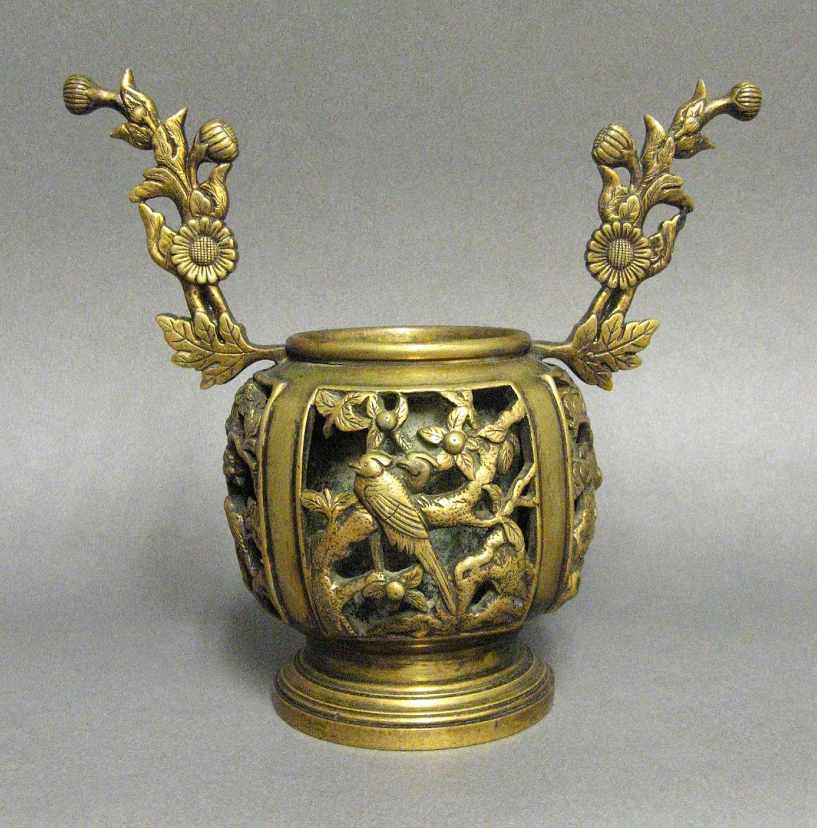 Bronze Incense Burner. Japan XVIIIe Edo Period.-photo-1