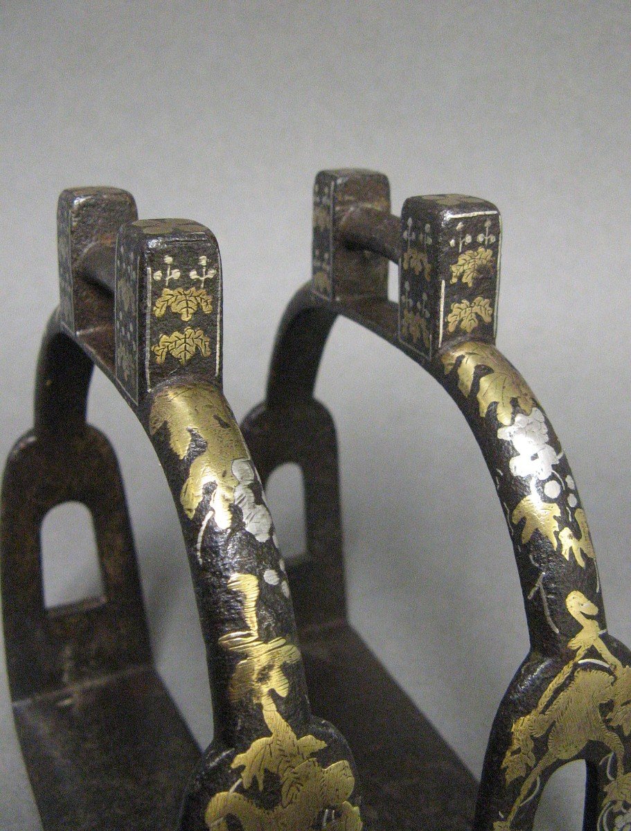 Pair Of Nineteenth Damascene Iron Stirrups.-photo-3