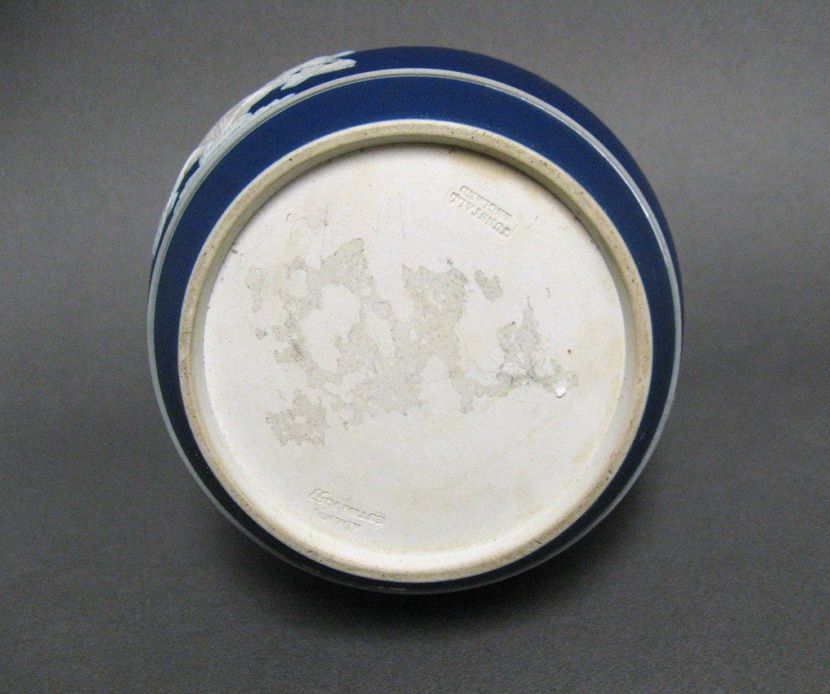 Seau à Biscuits En Grès Et Biscuit Wedgwood XIXe.-photo-4