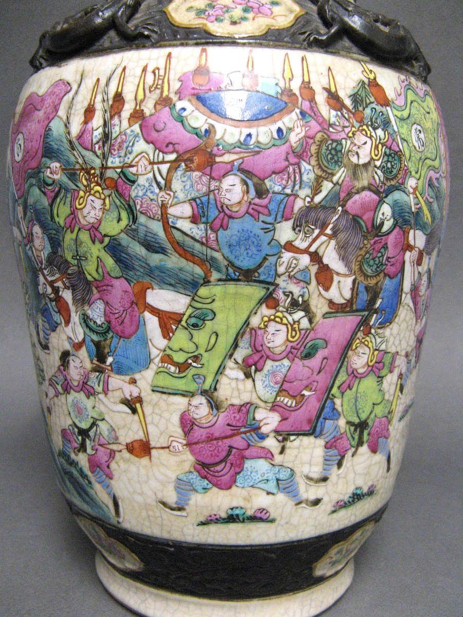 Grand Vase Chinois En Céramique Craquelée De Nankin XIXe. Famille Rose.-photo-3
