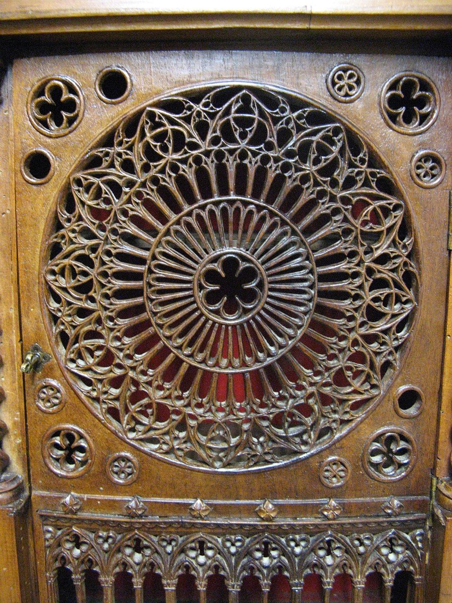 19th Century Wooden Lace Wall Cabinet. Work Of Mastery-photo-2