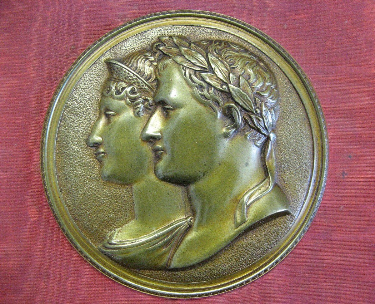 Medallion With The Profiles Of Napoleon And Joséphine.