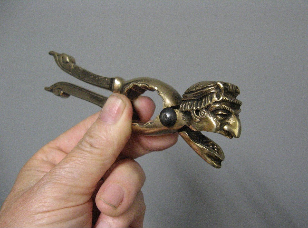 19th Century Bronze Nutcracker.-photo-3