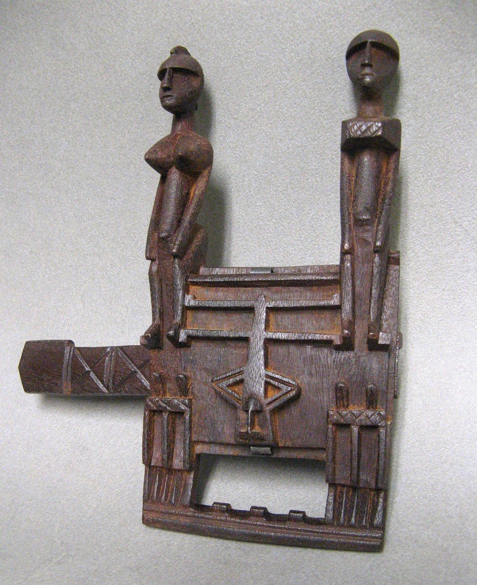 Dogon Case Lock.