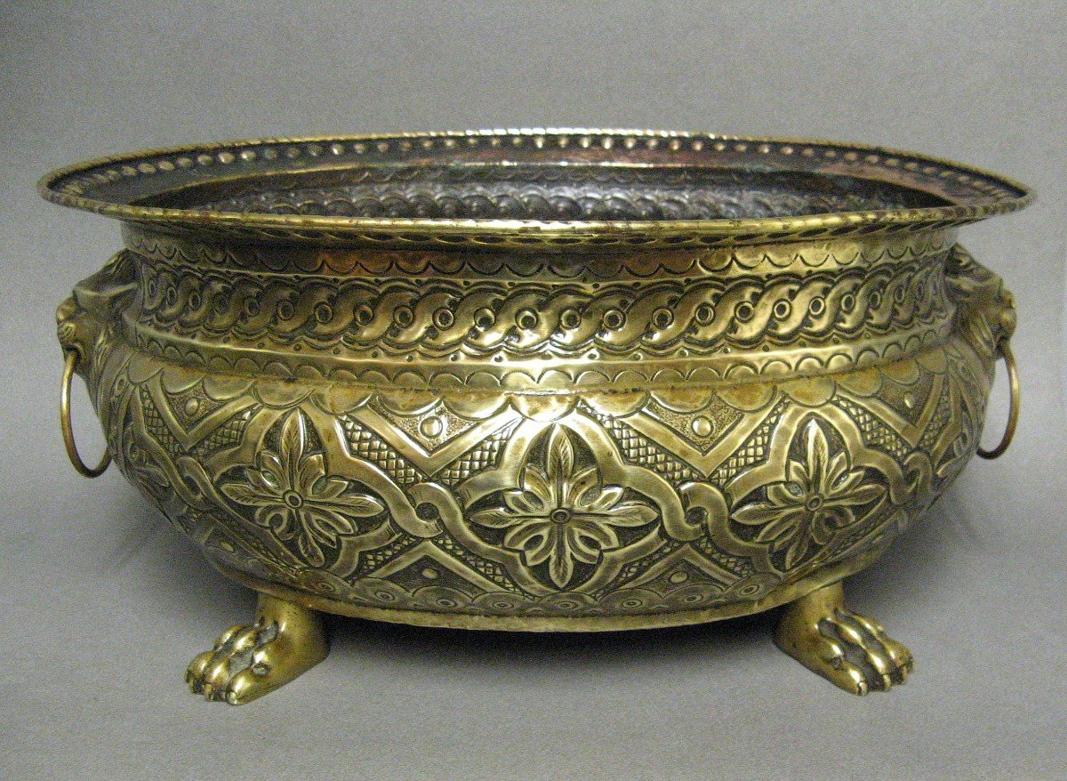 Oval Brass Planter, Late 18th-early 19th Centuries.-photo-1