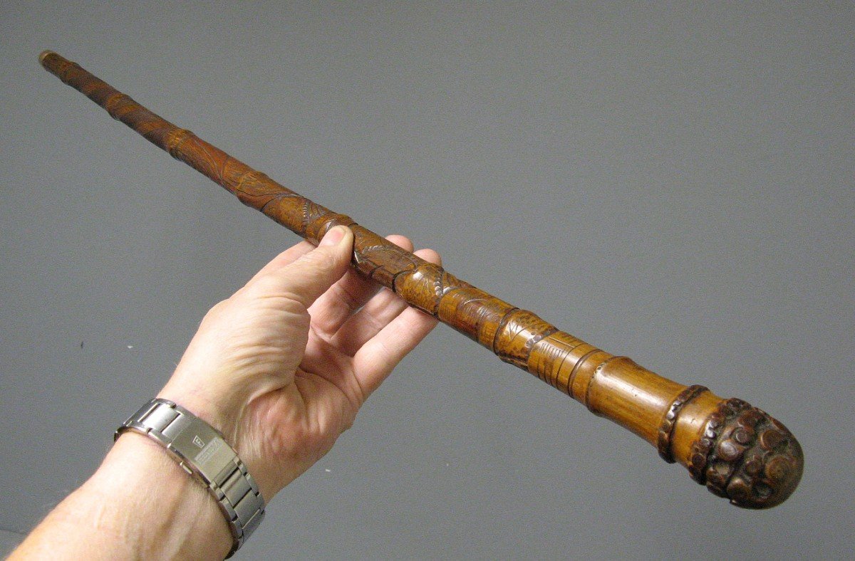 Carved Bamboo Cane. Japan Circa 1900. -photo-4