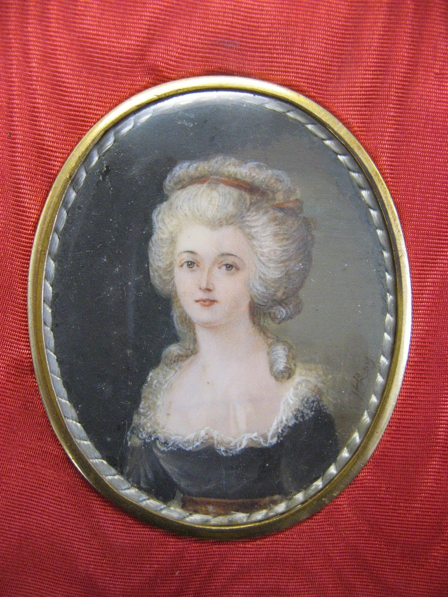 Miniature Peinte Portrait Jeune Femme élégante , Signée L Roy.-photo-2