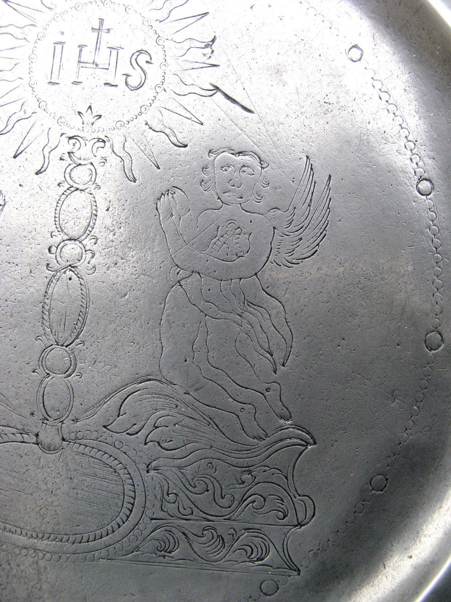 Large Pewter Dish, 18th Century Religious Art.-photo-2