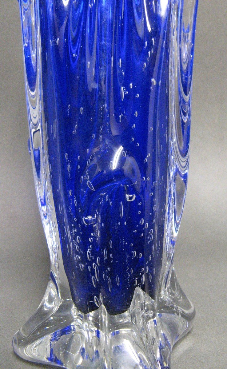 Large Murano Vase In Bubbled Cobalt Blue Blown Glass.-photo-4