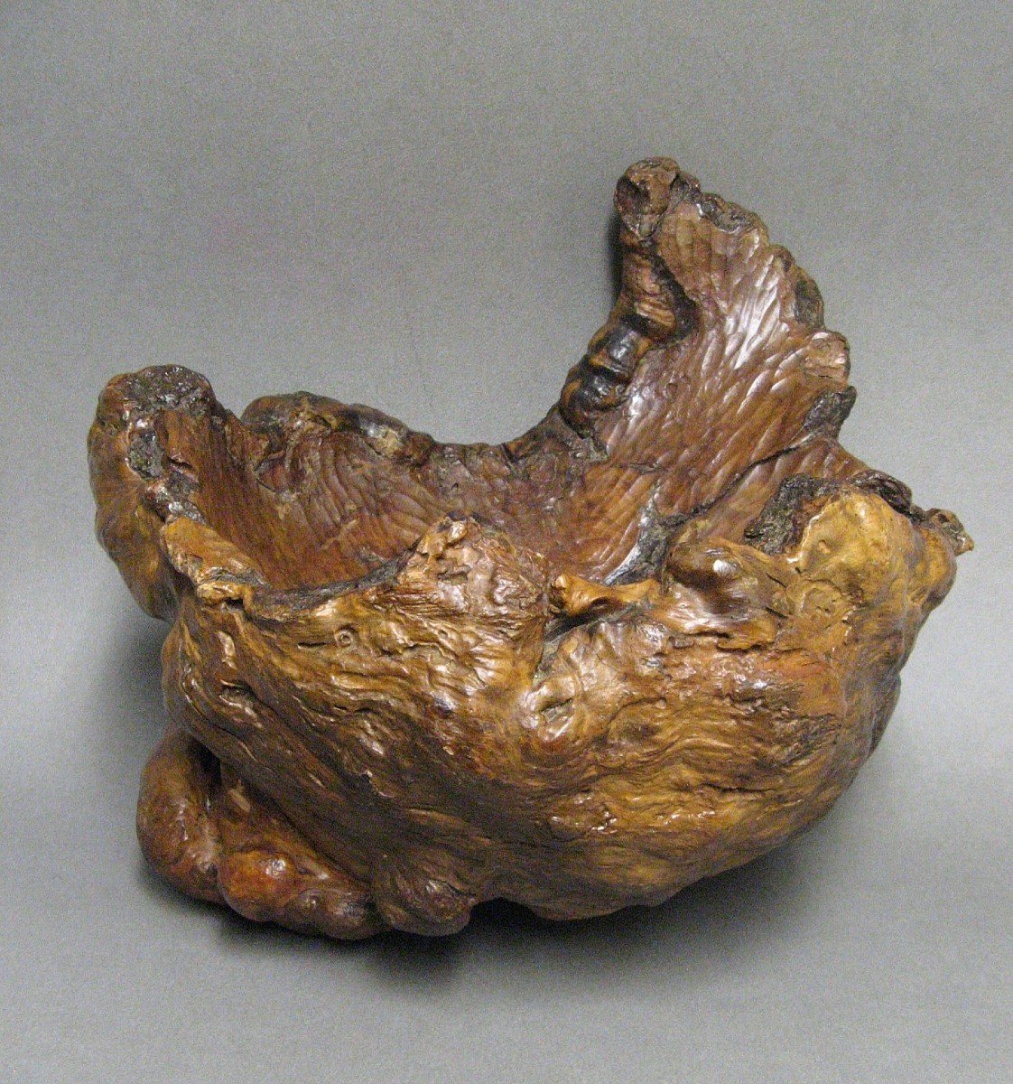 Large Hand Carved Burl Wood Bowl.-photo-2