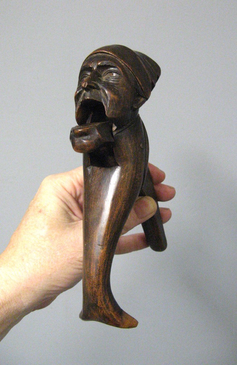 Nutcracker Hazelnut Miller Anthropomorphic Sculpture.-photo-2