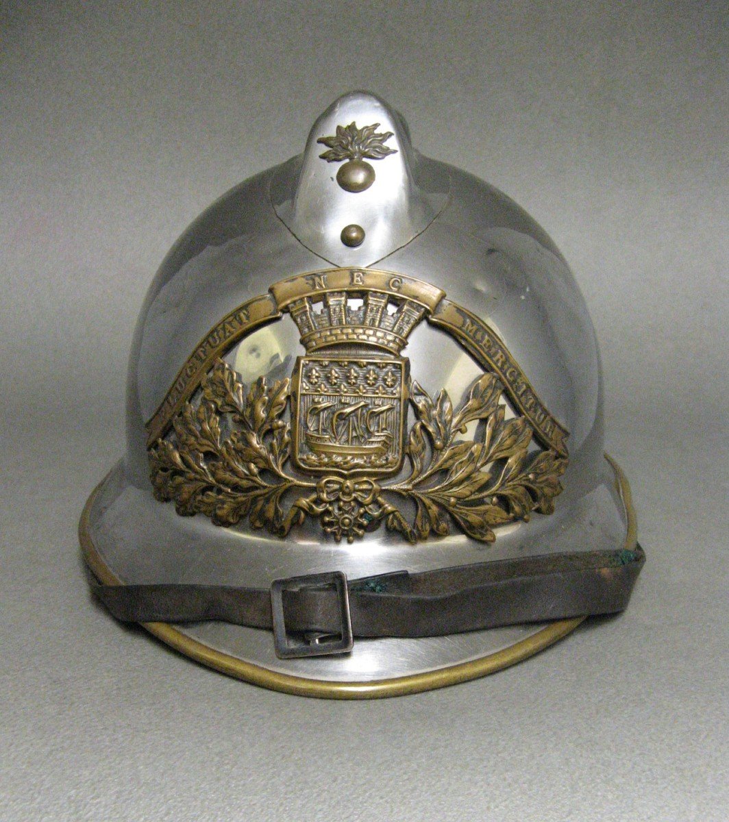 Paris City Firefighter Helmet Mle 33.