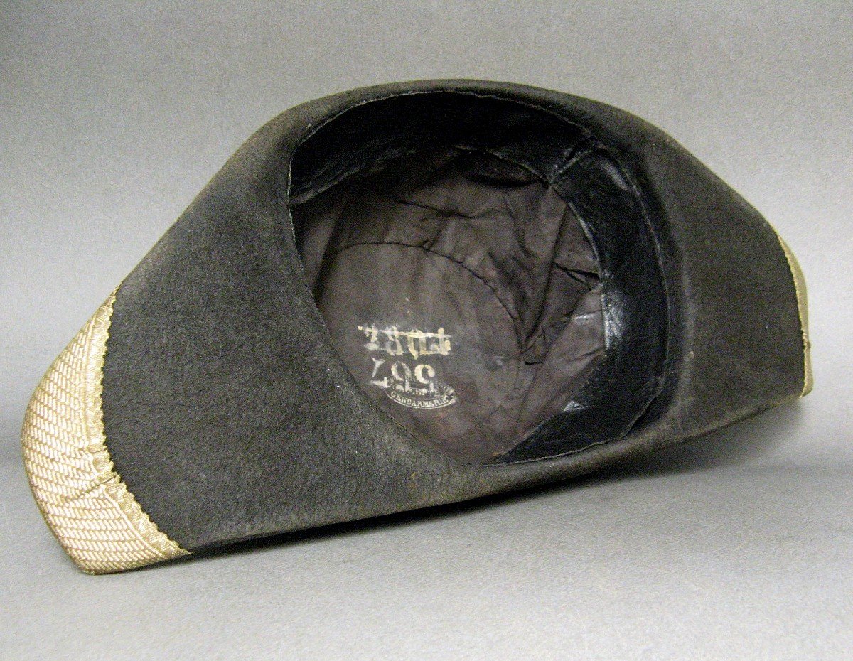 Gendarme's Bicorn Hat, Model 1872.-photo-2