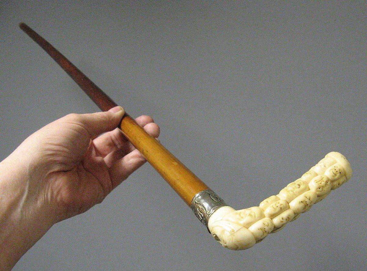 Cane With Carved Handle Decorated With Japanese Noh Theater Masks, 19th Century.-photo-2