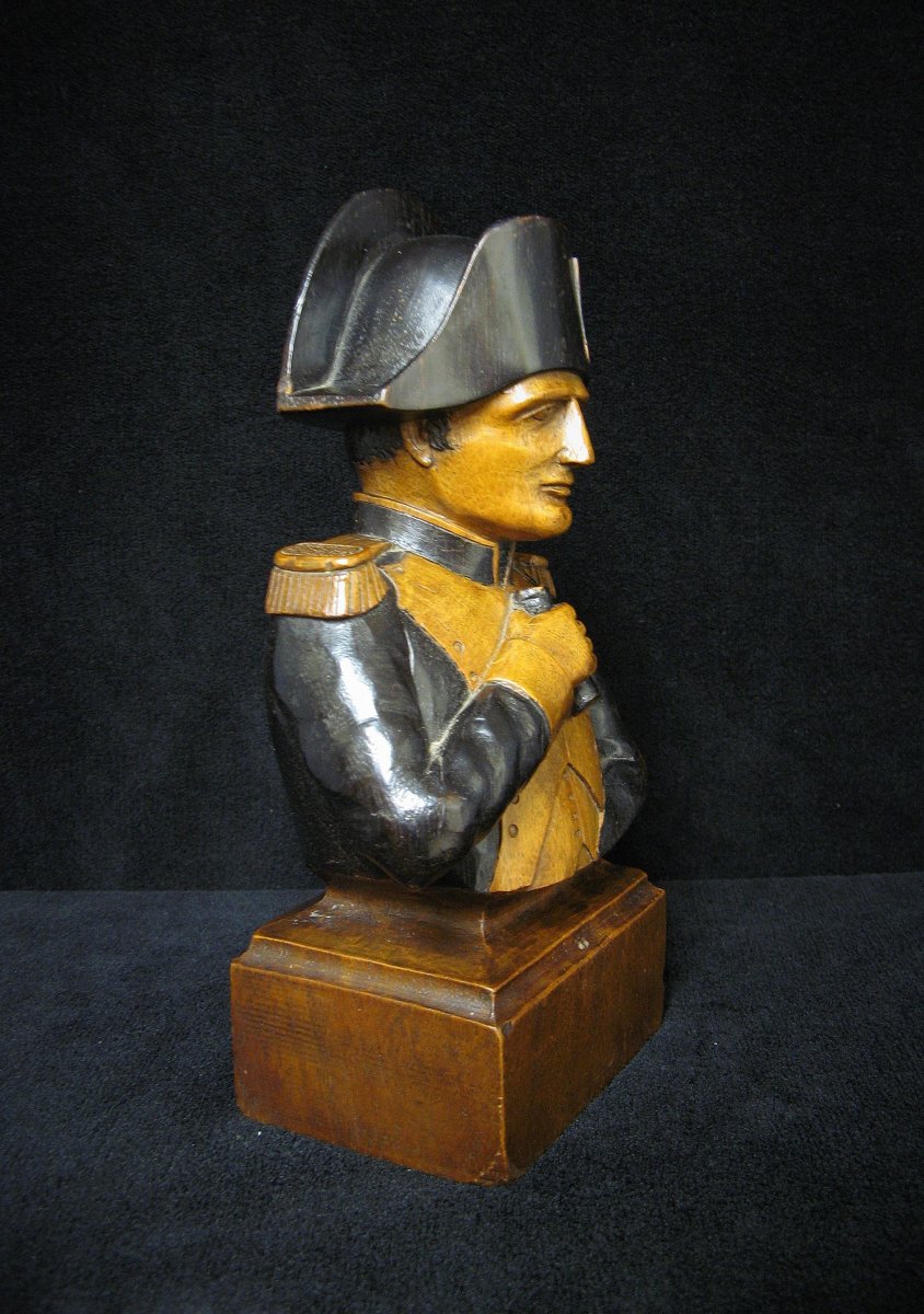 Polychrome Carved Wood Bust Of Napoleon 1st.-photo-2