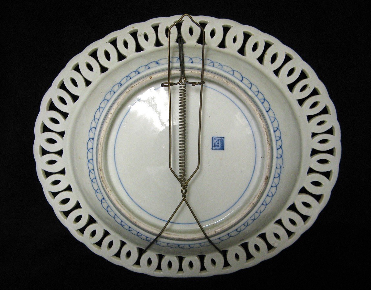 Grand Plat Ovale En Porcelaine Imari Au Pourtour Ajourée. Vers 1900.-photo-3