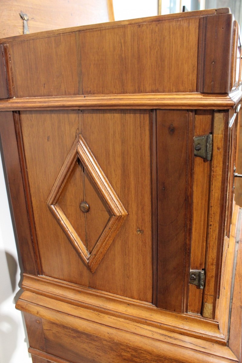 Cabinet en noyer,  os et nacre, XVIIe-photo-5