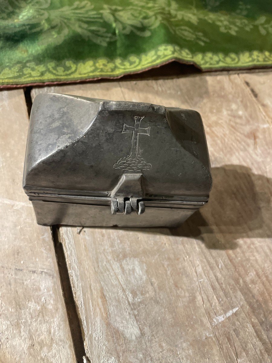 Pewter Box With Holy Oils From 1691-photo-4