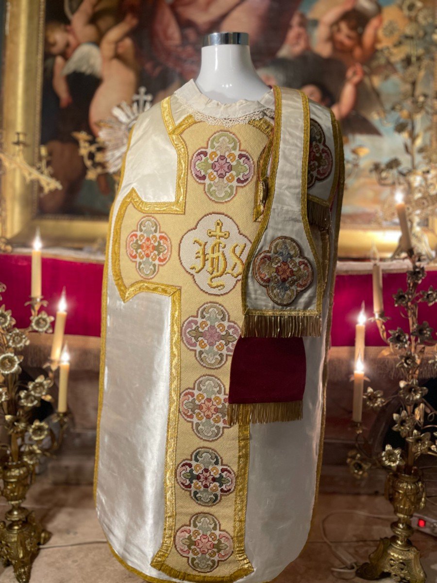 Bel Ensemble Chasuble étole Manipule Et Voile De Calice - XIXe