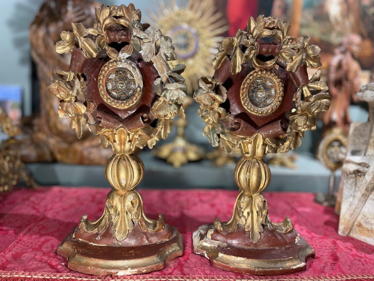 Pair Of Reliquary Monstrances With 18 Relics - Late 18th Century