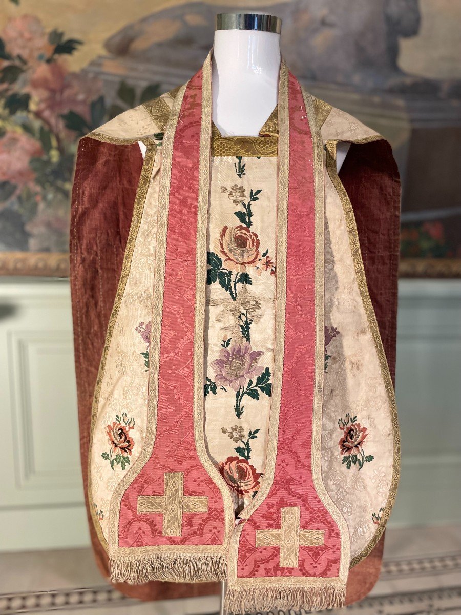 Chasuble Beige à Fleurs - Etole, Manipule et corporal - XIXe