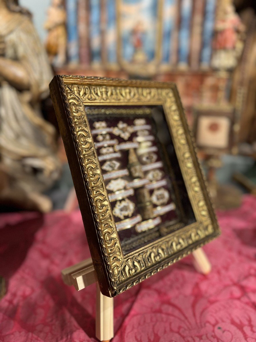 Reliquary Table With 15 Relics – 19th Century  -photo-4