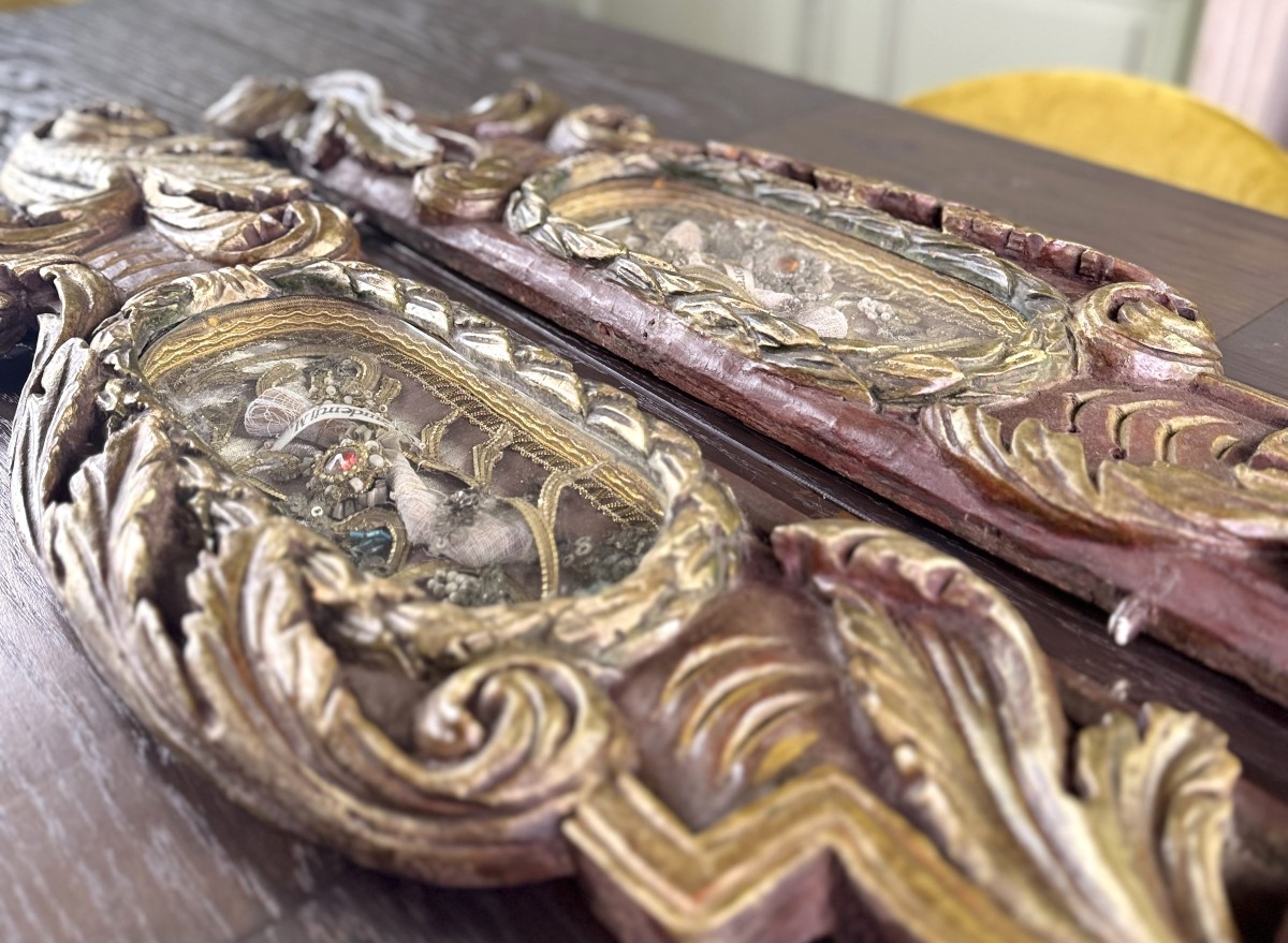 Pair Of Gilded Wooden Reliquaries - 18th Century