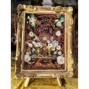 Reliquary Paperolles With 12 Relics – 19th Century 