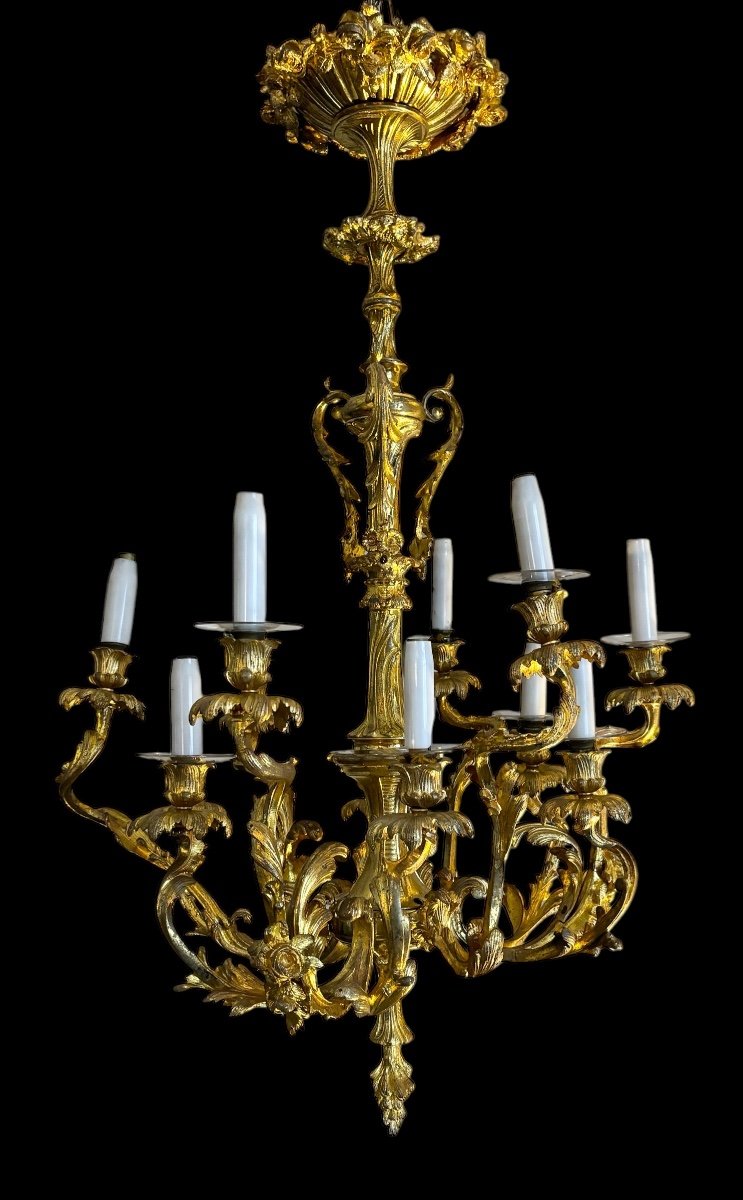 Grand Lustre En Bronze Doré  De Style Louis XV