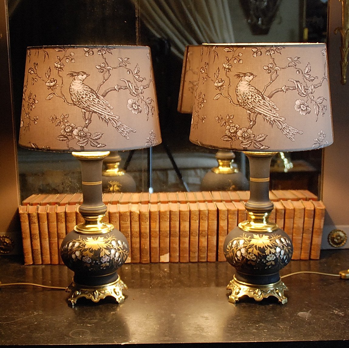 Pair Of Oil Lamps Mounted On The Lampshade.-photo-3