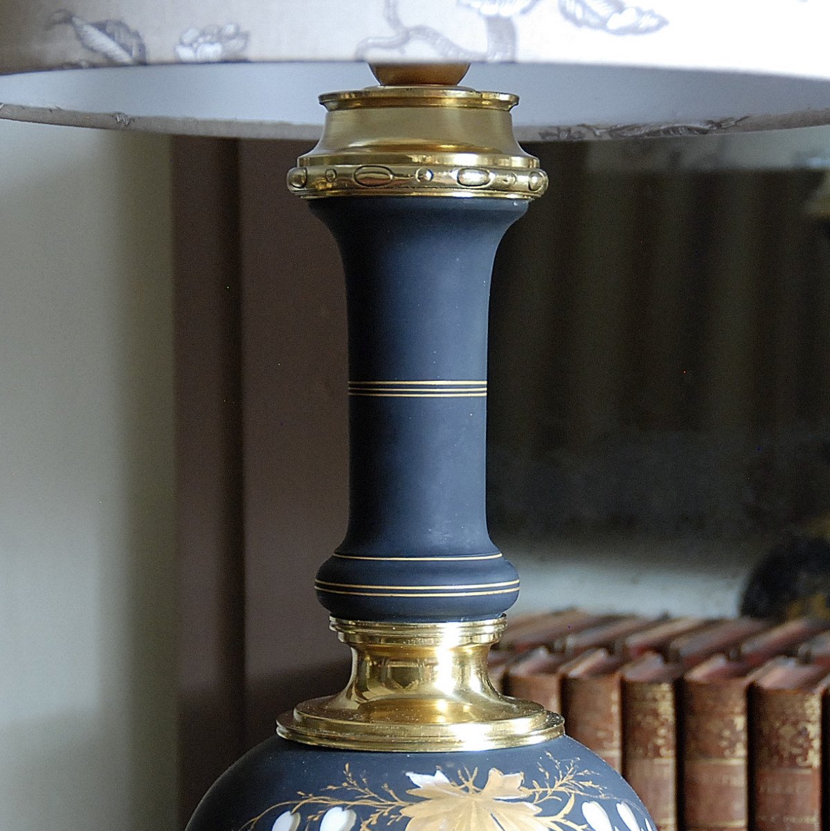 Pair Of Oil Lamps Mounted On The Lampshade.-photo-3