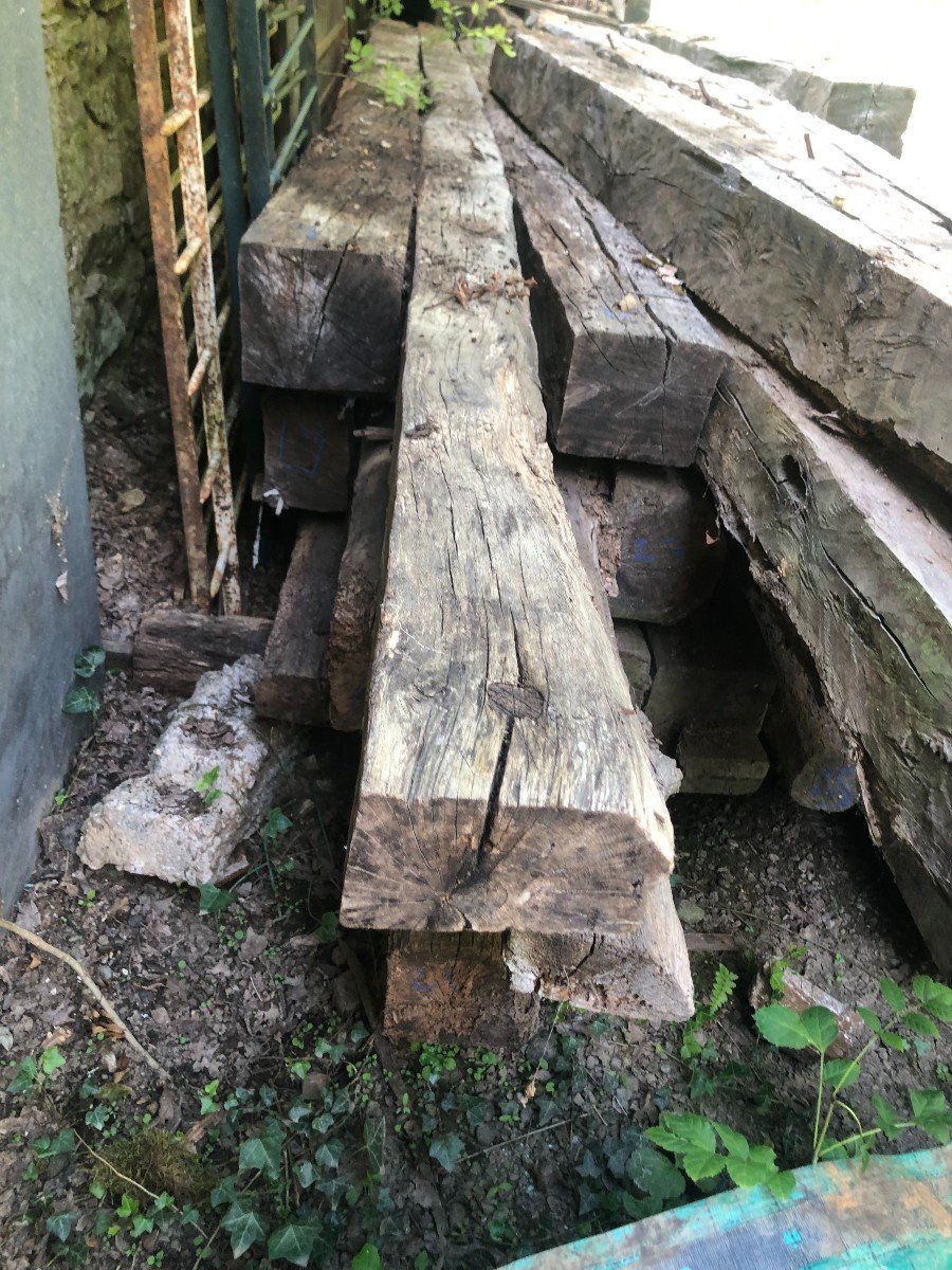 Lots Of Oak Beams-photo-2