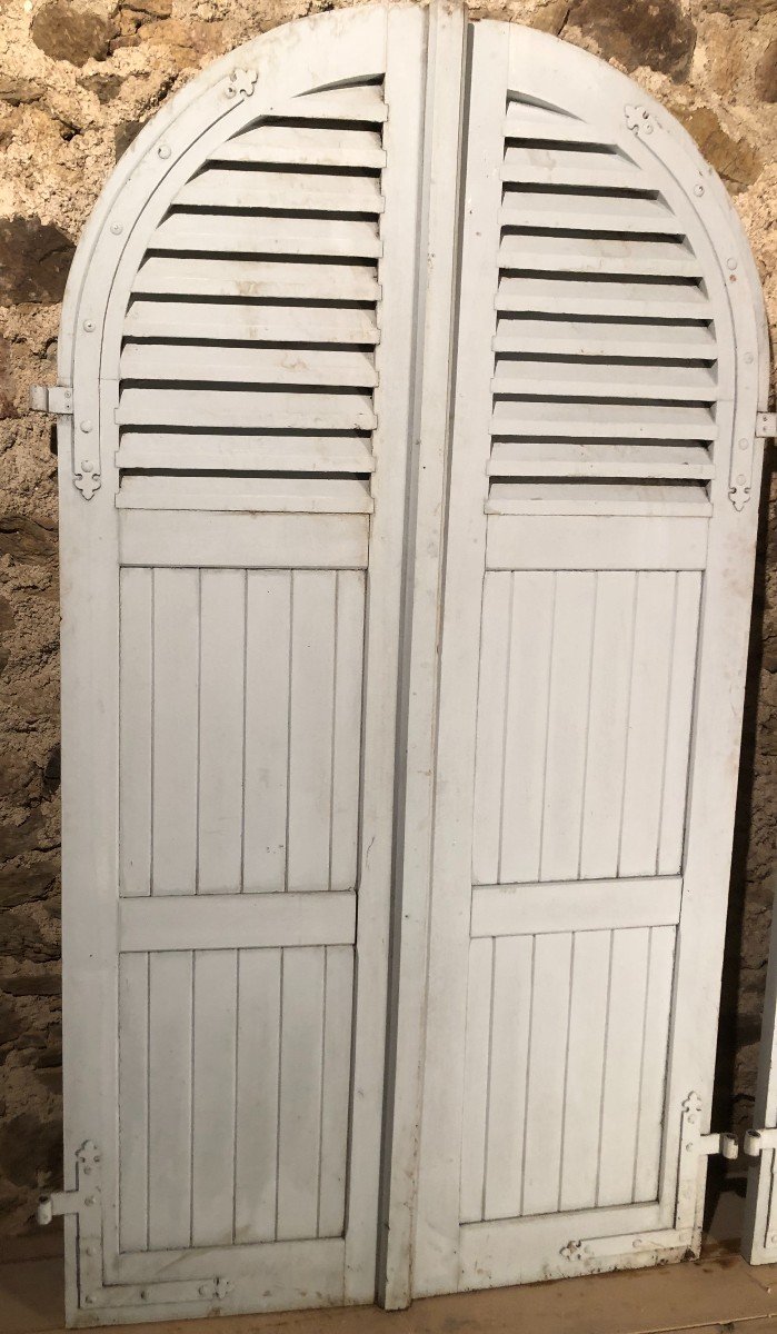 Double Pair Of Shutters-photo-2