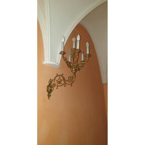 D.church Wall Lamp