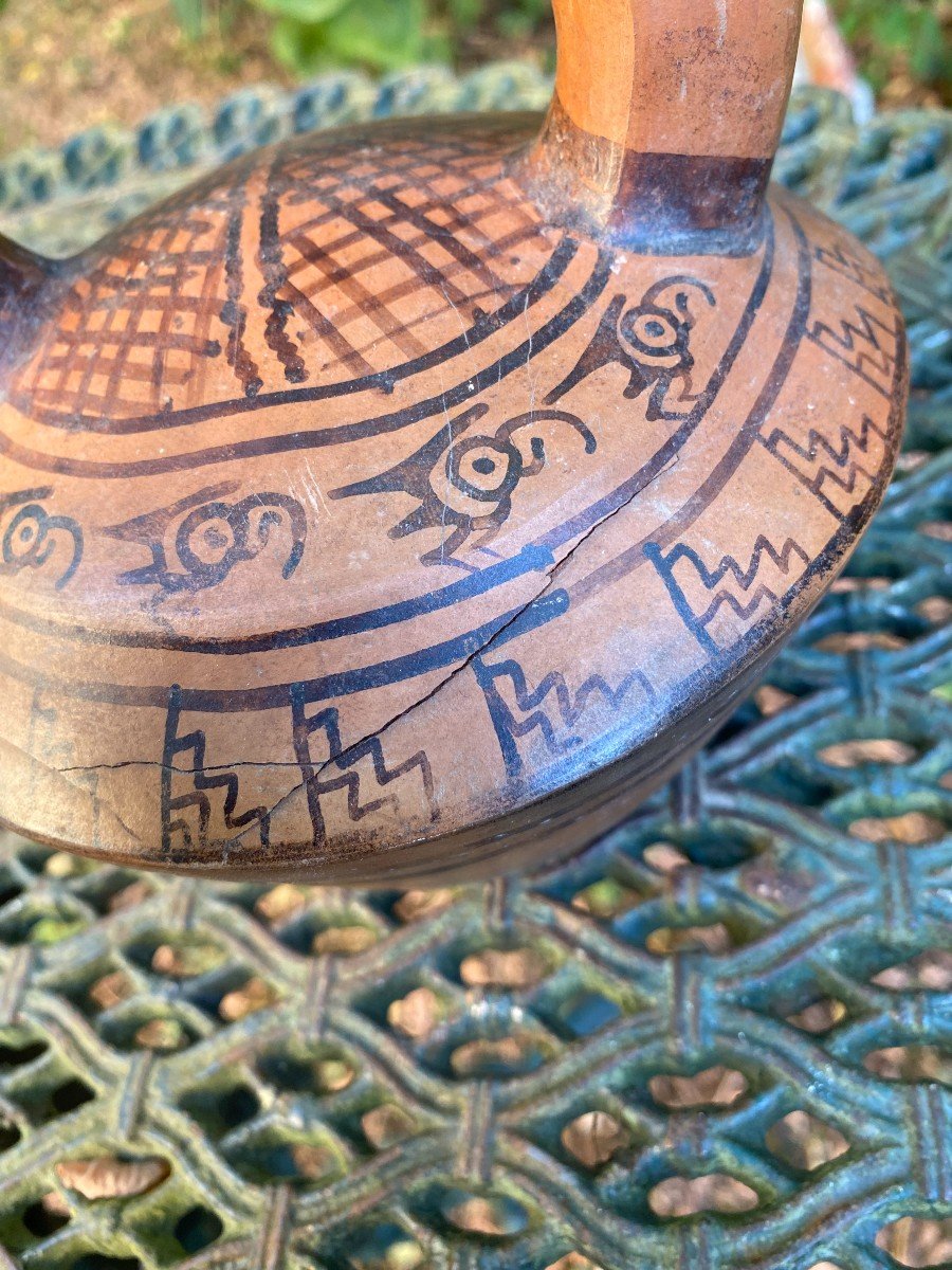 Vase à Anse Etrier  & Art Précolombien & Pérou, 1100 à 1400 après J.-C..-photo-3