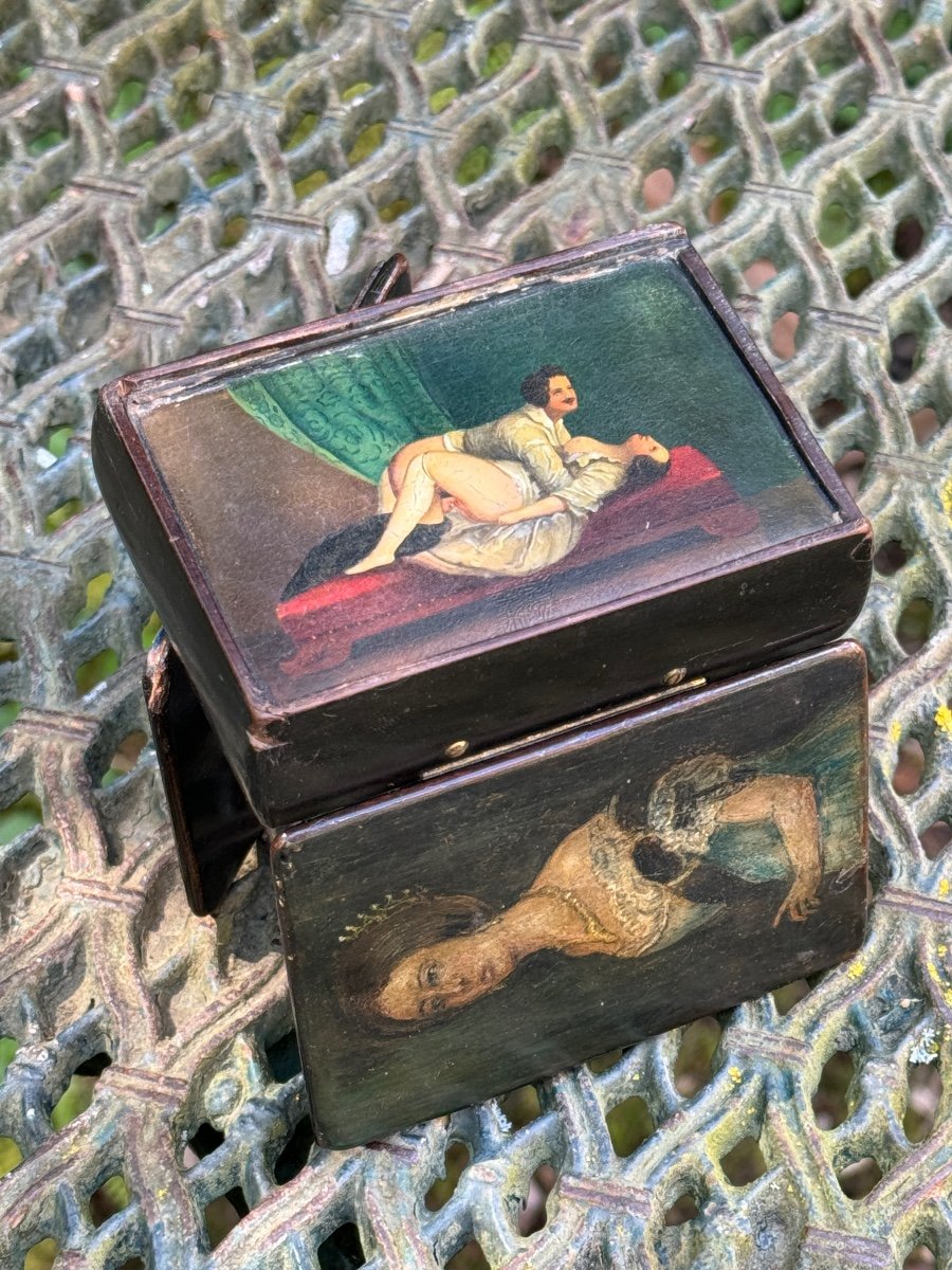 Erotic Secret Box From The Early 19th Century -photo-2